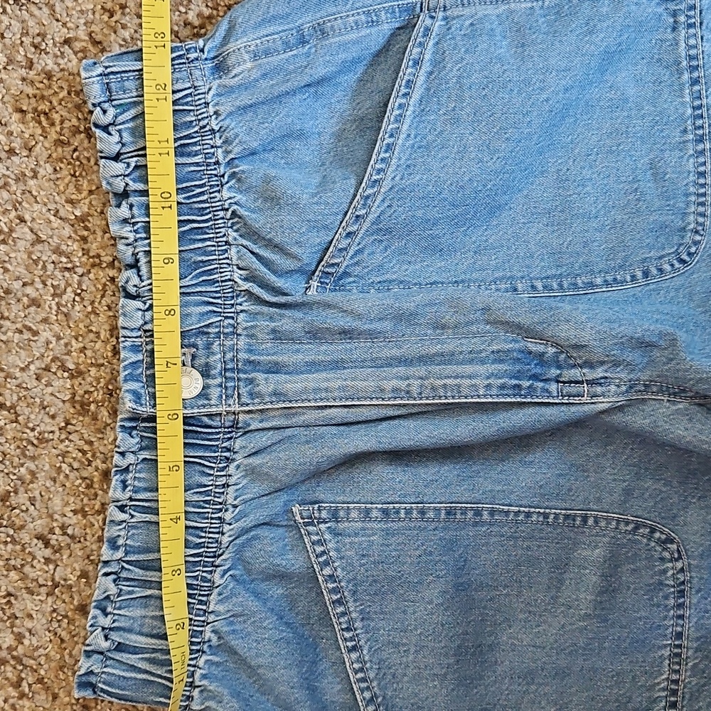 Madewell Paper Bag Light Blue High-Rise Denim Shorts - Picture 4 of 8